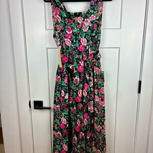 NWT KOMIL Vintage Women’s Black Floral Maxi Dress Size Small Petite d